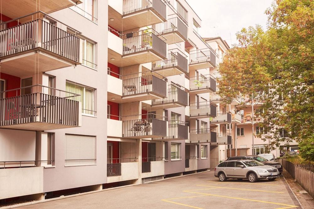 Ema House Serviced Apartments Seefeld チューリッヒ エクステリア 写真